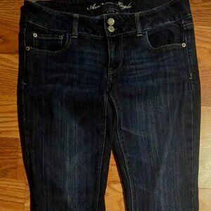American Eagle Jeans Womens Size 6 Long Artist Flared Leg Dark Wash Stretch